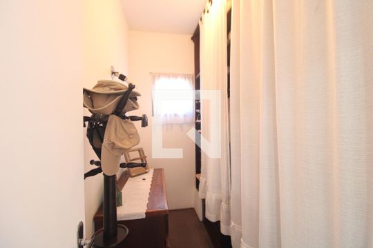 Closet Suite 1 de casa à venda com 4 quartos, 134m² em Interlagos, São Paulo