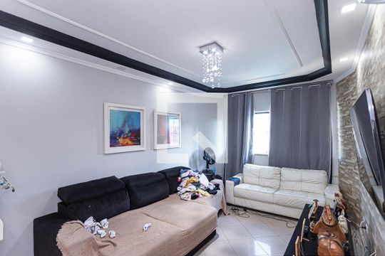 Casa à venda com 3 quartos, 380m² em Vila Mangalot, São Paulo