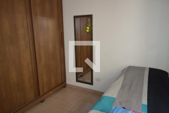 Suíte 1 de casa à venda com 3 quartos, 170m² em Vila Monumento, São Paulo