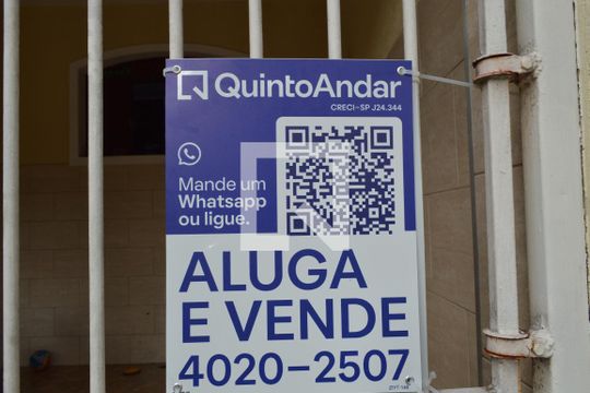 Plaquinha de casa à venda com 3 quartos, 170m² em Vila Monumento, São Paulo