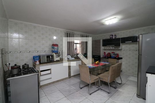 Cozinha de casa à venda com 2 quartos, 390m² em Vila Santa Clara, São Paulo