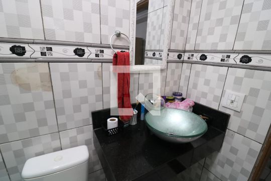 Banheiro de casa à venda com 2 quartos, 390m² em Vila Santa Clara, São Paulo