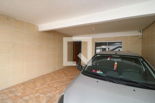 Garagem de casa à venda com 2 quartos, 390m² em Vila Santa Clara, São Paulo