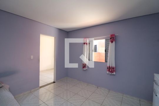Quarto de casa à venda com 2 quartos, 390m² em Vila Santa Clara, São Paulo