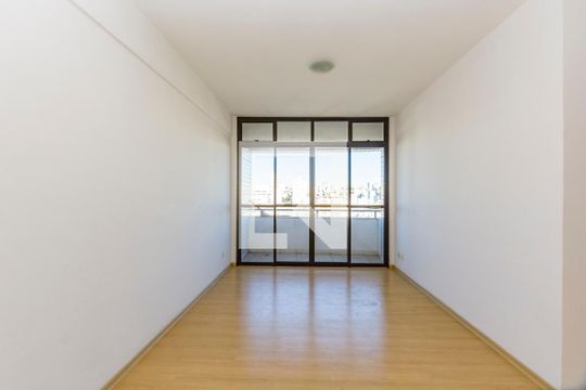 Sala de apartamento à venda com 3 quartos, 120m² em Nova Suíça, Belo Horizonte