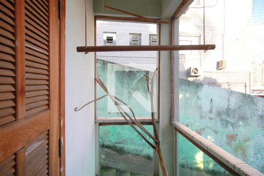 Varanda da Semi suite 2 de casa à venda com 2 quartos, 232m² em Havaí, Belo Horizonte