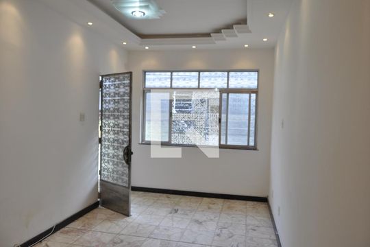 Sala de casa de condomínio à venda com 2 quartos, 78m² em Engenho Novo, Rio de Janeiro