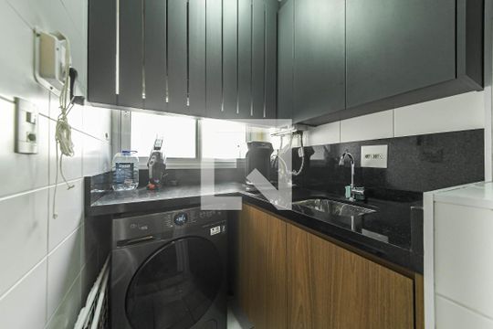 Cozinha de apartamento à venda com 2 quartos, 74m² em Cidade Monções, São Paulo