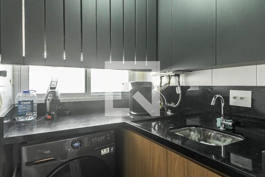 Cozinha de apartamento à venda com 2 quartos, 74m² em Cidade Monções, São Paulo