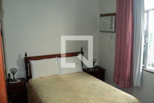Casa à venda com 3 quartos, 360m² em Engenho de Dentro, Rio de Janeiro