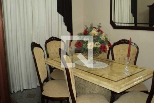 Casa à venda com 3 quartos, 360m² em Engenho de Dentro, Rio de Janeiro