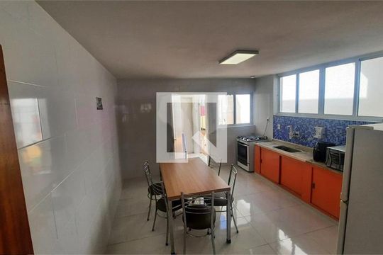 Casa à venda com 4 quartos, 170m² em Jardim da Gloria, São Paulo