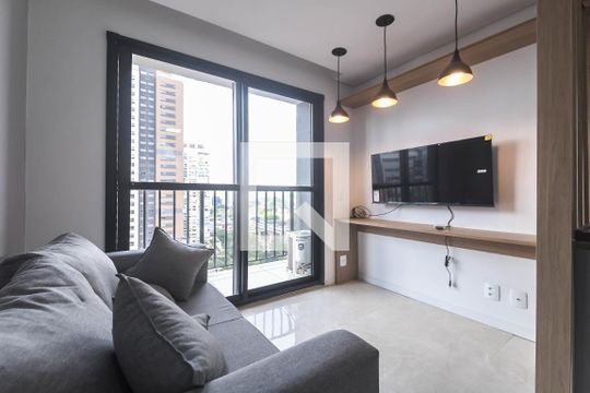 Sala/Cozinha de apartamento para alugar com 1 quarto, 26m² em Campo Belo, São Paulo