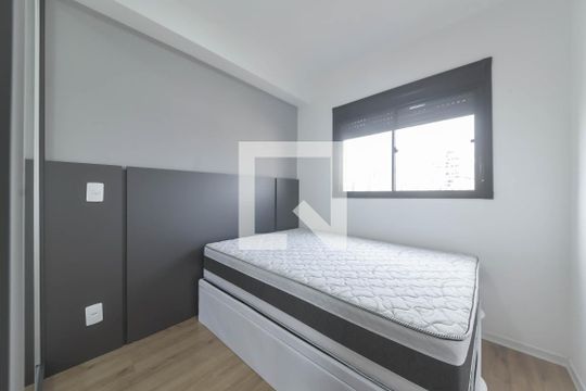 Quarto de apartamento para alugar com 1 quarto, 26m² em Campo Belo, São Paulo