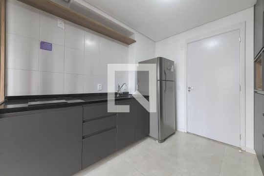 Sala/Cozinha de apartamento para alugar com 1 quarto, 26m² em Campo Belo, São Paulo
