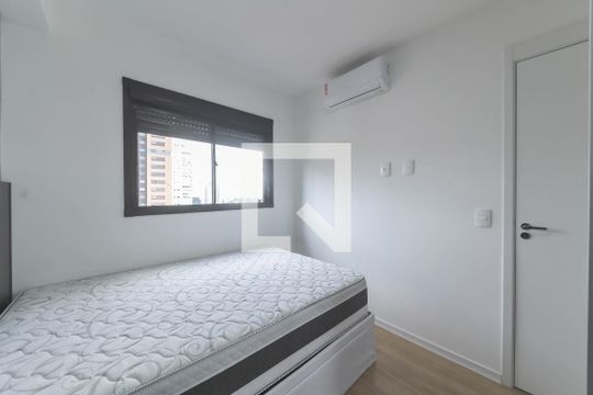 Quarto de apartamento para alugar com 1 quarto, 26m² em Campo Belo, São Paulo