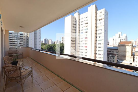 Sacada de apartamento para alugar com 2 quartos, 107m² em Centro, Ribeirão Preto