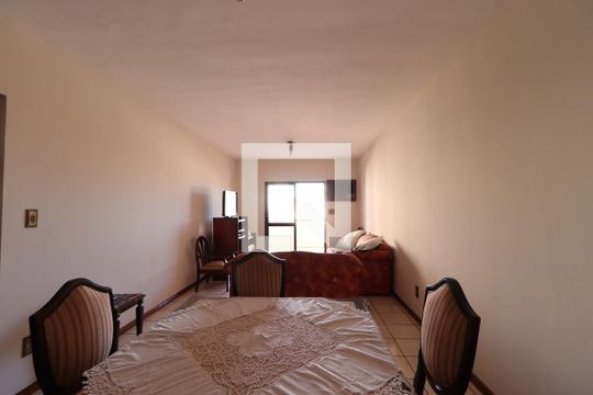 Sala de apartamento para alugar com 2 quartos, 107m² em Centro, Ribeirão Preto