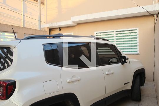 Garagem de casa para alugar com 2 quartos, 115m² em Chácara Califórnia, São Paulo