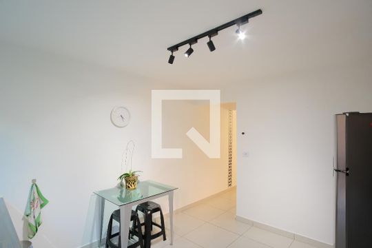 Cozinha de casa para alugar com 2 quartos, 115m² em Chácara Califórnia, São Paulo