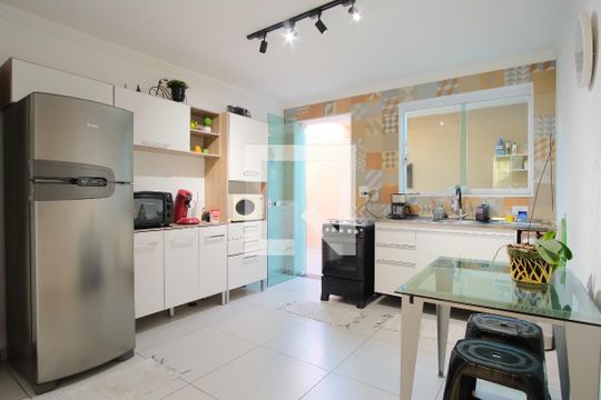 Cozinha de casa para alugar com 2 quartos, 115m² em Chácara Califórnia, São Paulo