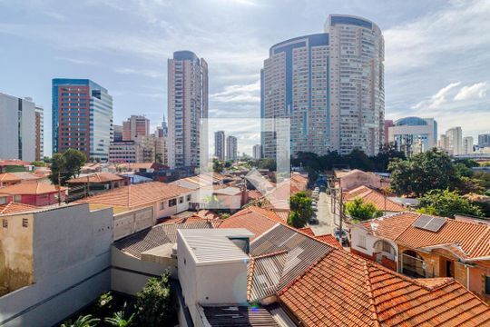 Vista de kitnet/studio para alugar com 1 quarto, 30m² em Pinheiros, São Paulo