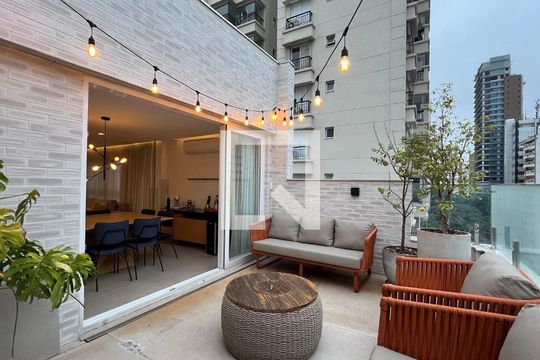 Varanda de apartamento à venda com 4 quartos, 207m² em Paraíso, São Paulo