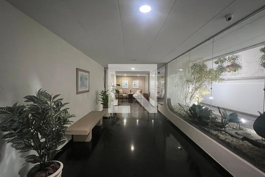 Hall social de apartamento à venda com 4 quartos, 207m² em Paraíso, São Paulo
