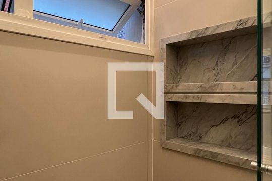 Banheiro da Suíte 3 de apartamento à venda com 4 quartos, 207m² em Paraíso, São Paulo