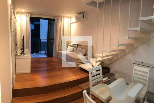 Apartamento à venda com 1 quarto, 70m² em Itaim Bibi, São Paulo