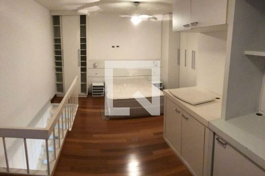 Apartamento à venda com 1 quarto, 70m² em Itaim Bibi, São Paulo