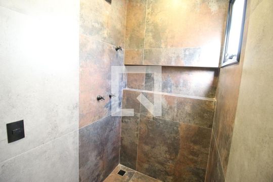 Banheiro da Suíte 1 de casa à venda com 3 quartos, 115m² em Bela Vista, Osasco