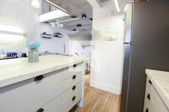 Apartamento à venda com 1 quarto, 77m² em Vila Nova Conceição, São Paulo
