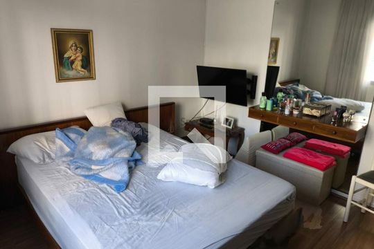 Casa à venda com 3 quartos, 112m² em Vila Regente Feijó, São Paulo