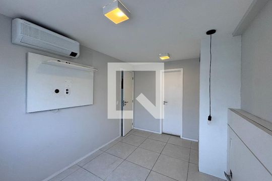 Suite 1 de apartamento à venda com 2 quartos, 112m² em Recreio dos Bandeirantes, Rio de Janeiro