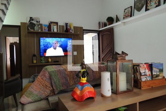 Sala 1 de casa de condomínio à venda com 2 quartos, 90m² em Taquara, Rio de Janeiro
