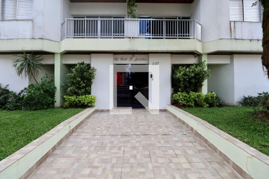 Fachada de apartamento para alugar com 3 quartos, 96m² em Tortuga, Guarujá