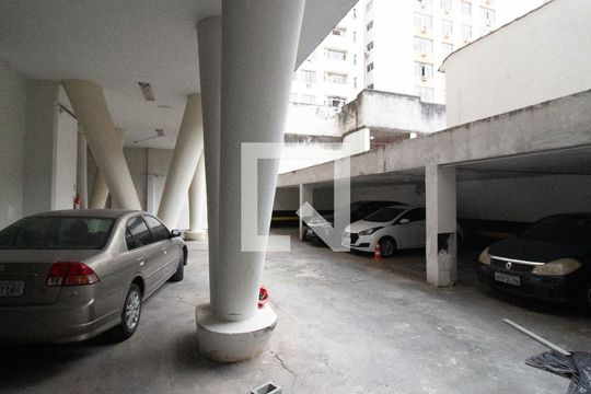 Garagem de apartamento à venda com 4 quartos, 100m² em Ingá, Niterói
