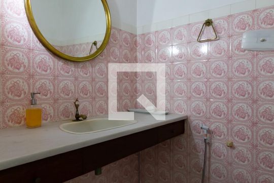 Lavabo de apartamento para alugar com 3 quartos, 293m² em Jardim Botânico, Rio de Janeiro