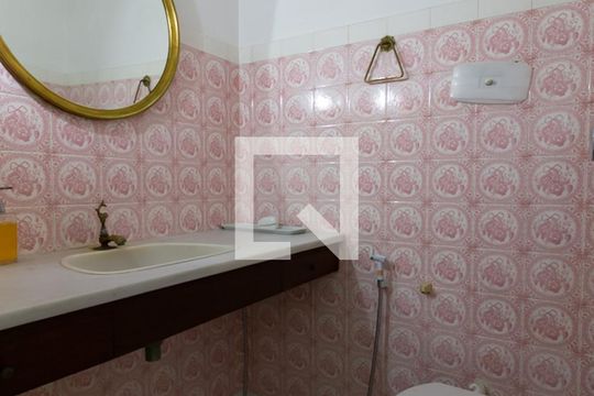 Lavabo de apartamento para alugar com 3 quartos, 293m² em Jardim Botânico, Rio de Janeiro