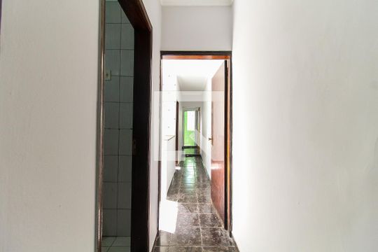 Corredor de casa para alugar com 2 quartos, 90m² em Cidade Líder, São Paulo