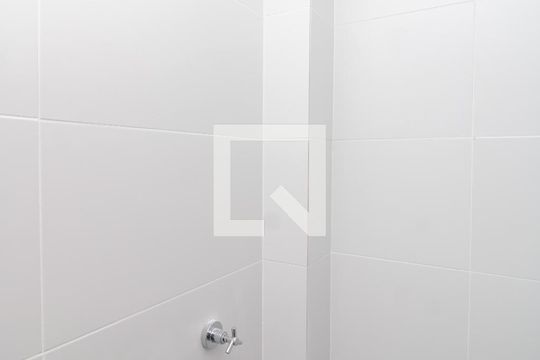 Banheiro Social de apartamento à venda com 2 quartos, 41m² em Vila Nova Mazzei, São Paulo