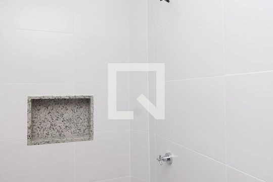 Banheiro de apartamento à venda com 2 quartos, 41m² em Vila Nova Mazzei, São Paulo