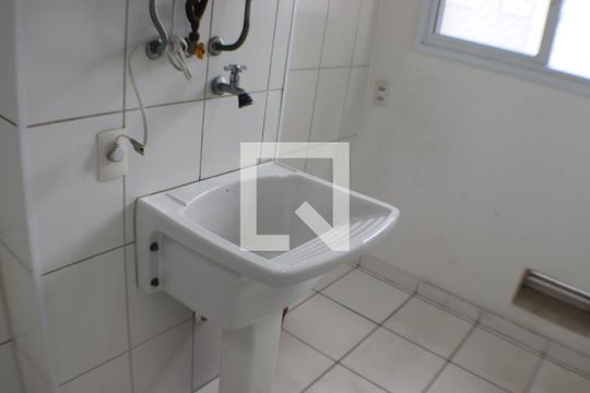 Área de Serviço de apartamento para alugar com 2 quartos, 54m² em Vila Nossa Senhora da Escada, Barueri