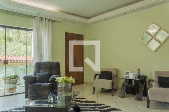 Sala de casa à venda com 4 quartos, 280m² em Jardim do Mar, São Bernardo do Campo