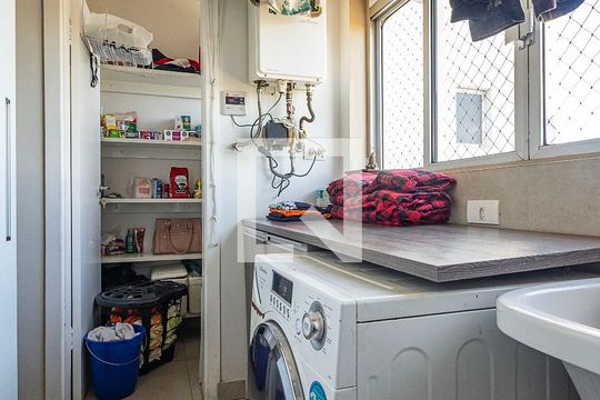 Área de Serviço de apartamento à venda com 2 quartos, 360m² em Alto da Lapa, São Paulo