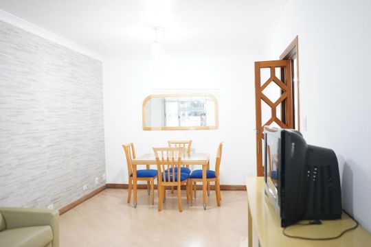 Sala de casa à venda com 3 quartos, 136m² em Água Rasa, São Paulo