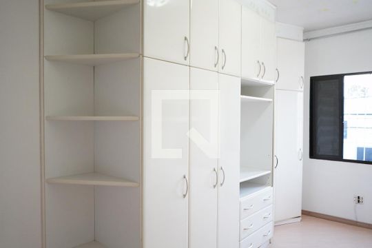 Quarto 2 de casa à venda com 3 quartos, 136m² em Água Rasa, São Paulo