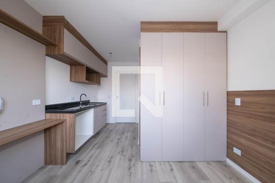 Studio  de kitnet/studio para alugar com 1 quarto, 17m² em Vila Guarani (zona Sul), São Paulo