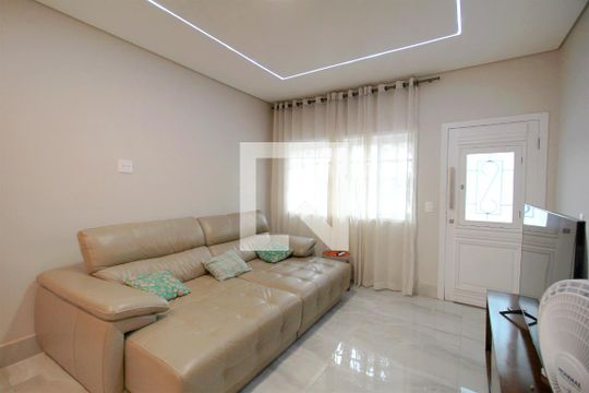 Casa à venda com 4 quartos, 384m² em Sagrada Família, Belo Horizonte